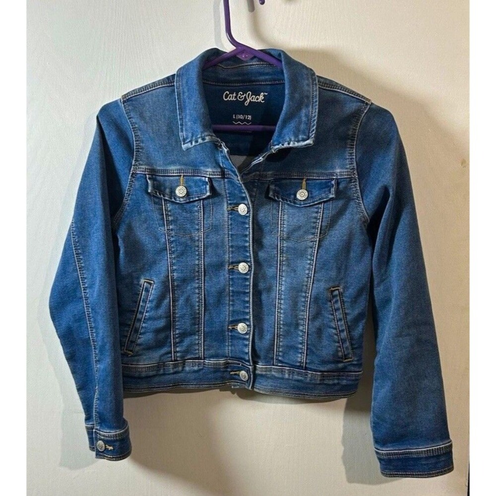 Cat & Jack Girls 10/12 Blue Denim Jacket Cotton Blend Pockets Short